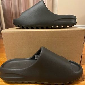 Adidas YEEZY slide - ONYX